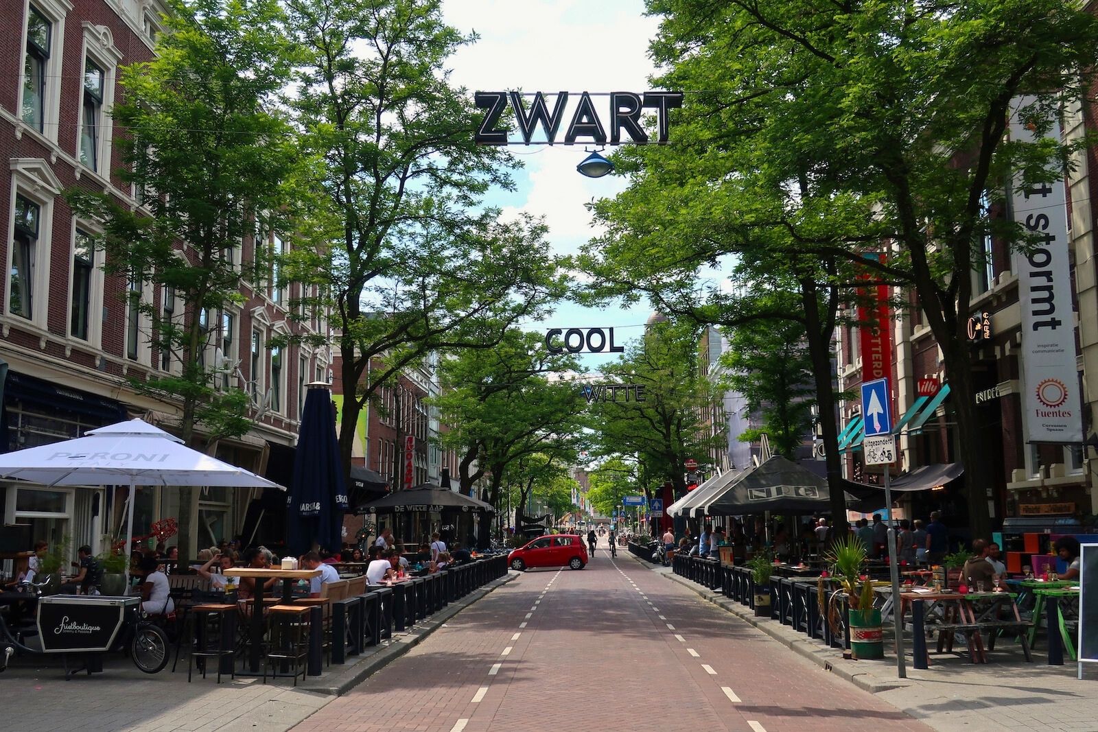 Witte de Withstraat, populaire café straat in Rotterdam