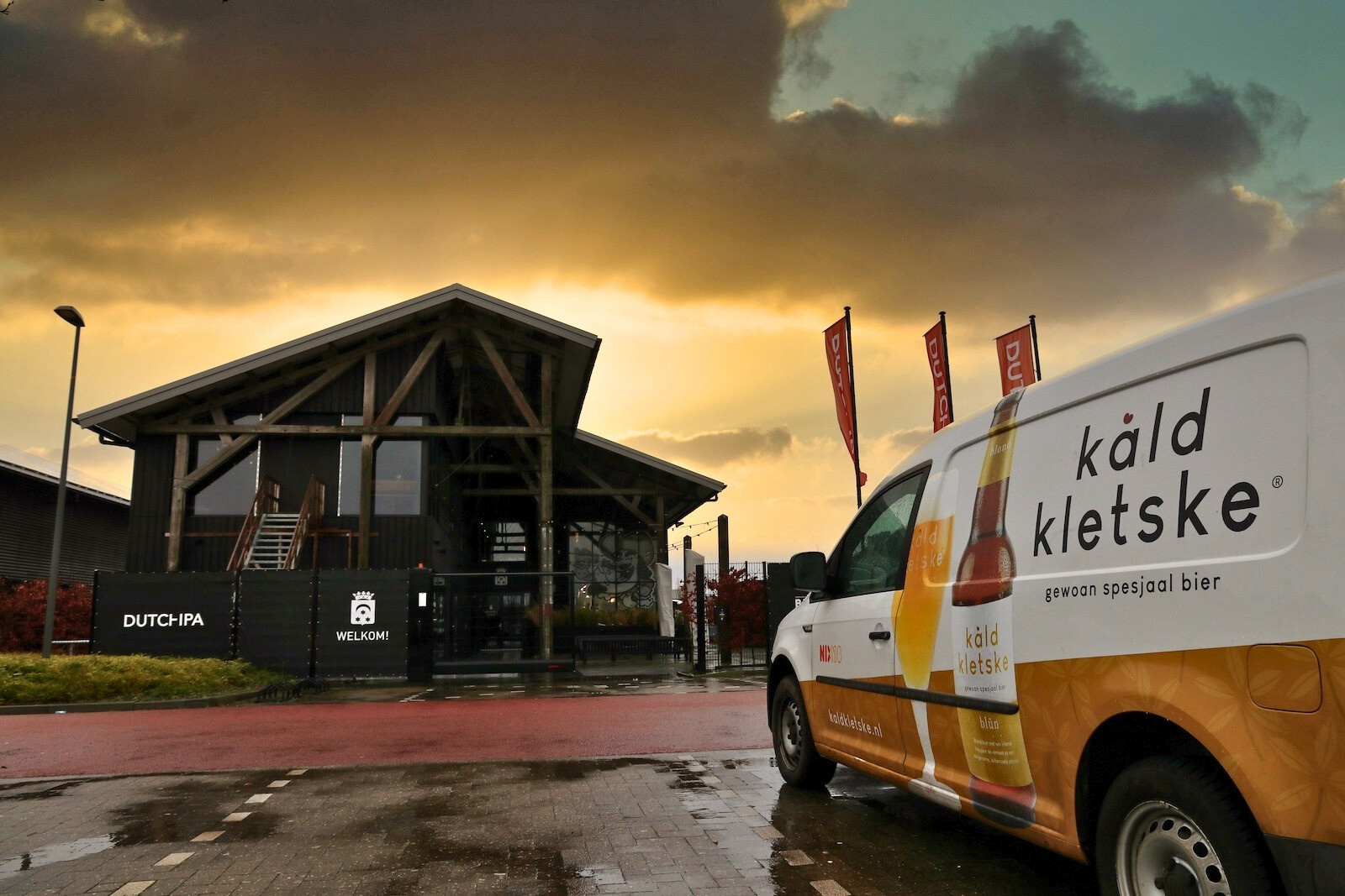 Brouwerij Dockum in Dokkum na een forse regenbui