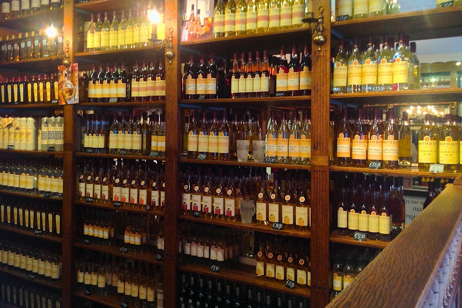 Rutte Distillery bottle shop in Dordrecht