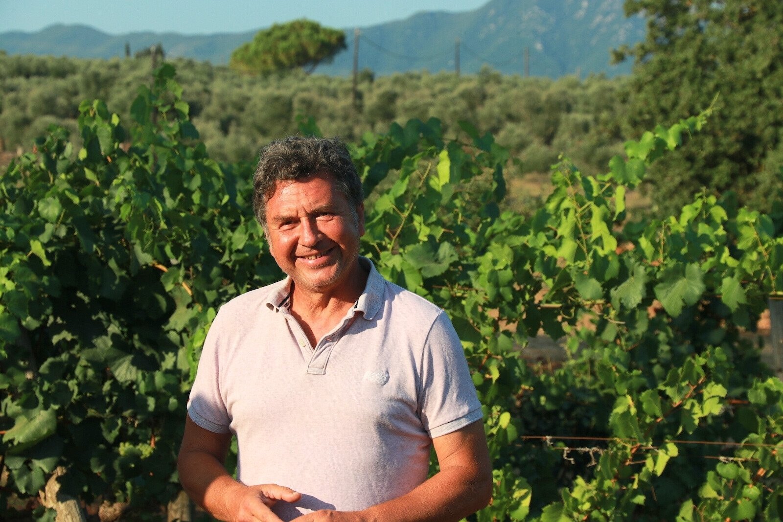 Winemaker Theodoros of Domaine Dereskos in Gargaliani