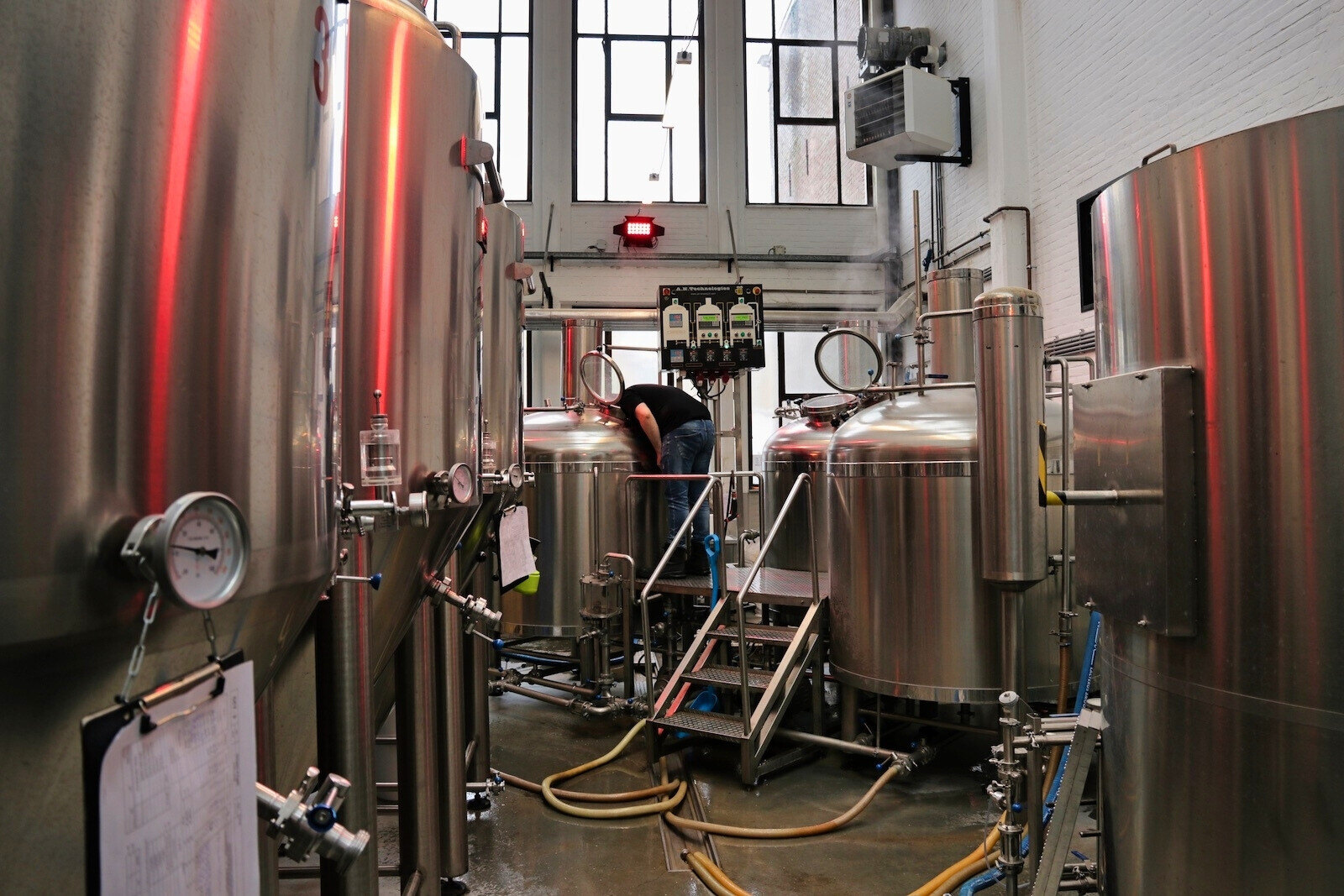 Brewing installation 100 Watt Brewery in Eindhoven