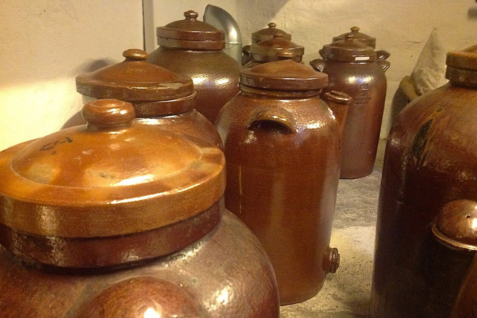 Rutte Distillery, ceramic jars for storing ingredients 