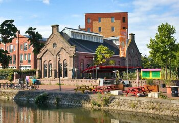 Poesiat & Kater brewery and tasting room in Amsterdam